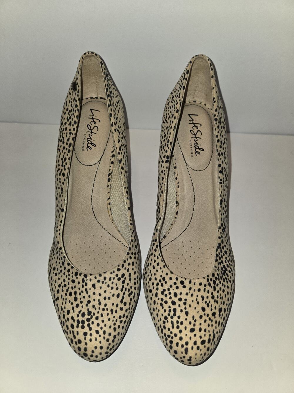 Life Stride US Womens Size 10M Kitten Heels Pumps Dress Shoes Leopard Spots EUC